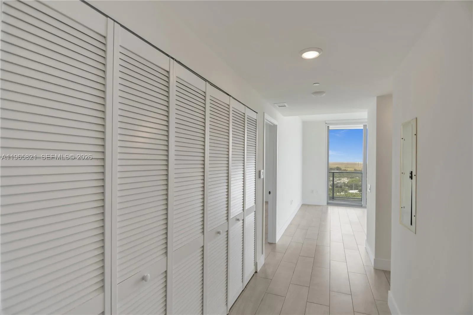 2000 Metropica Way # 2110, Sunrise FL 33323