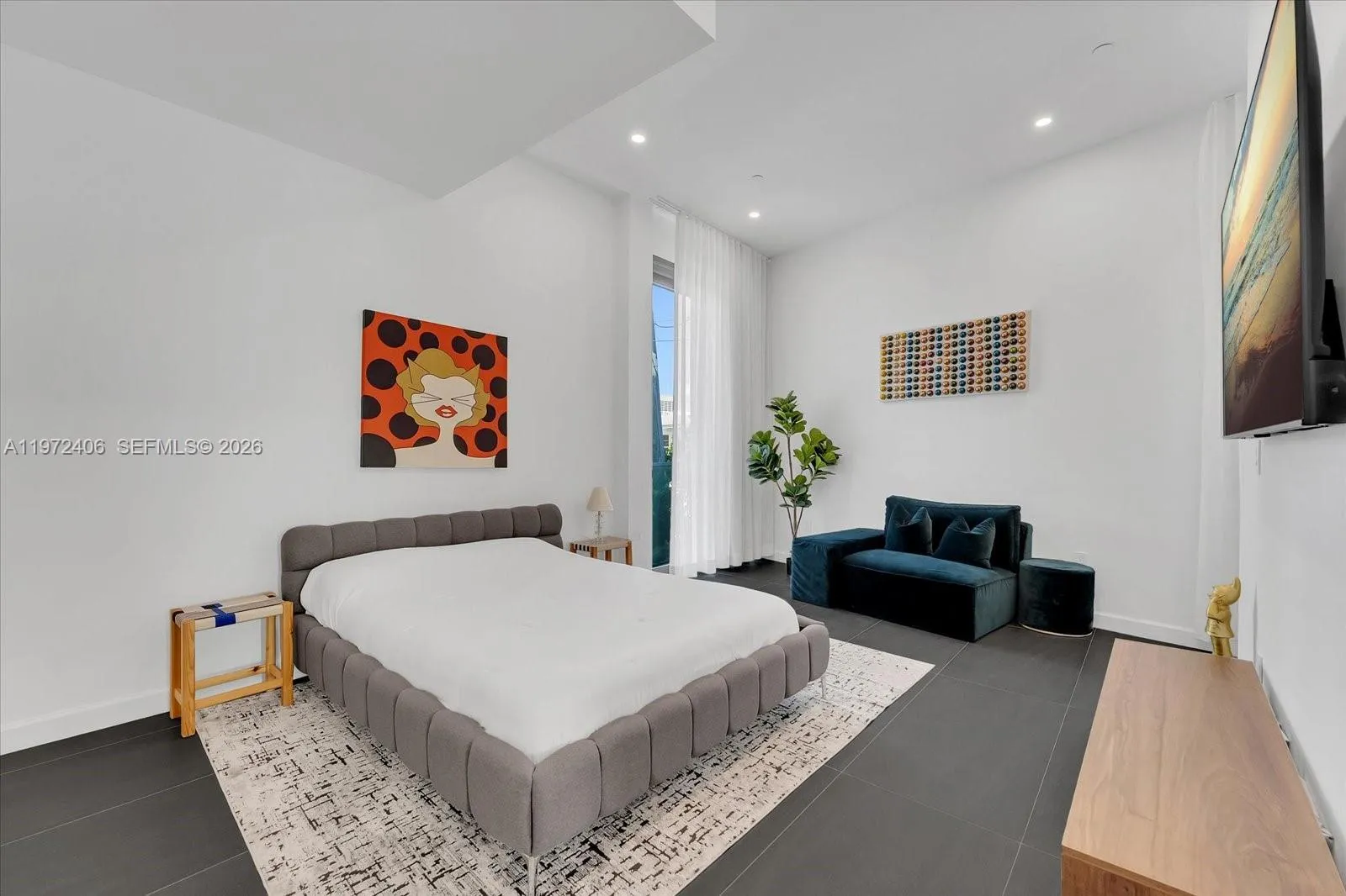 11 Century Ln, Miami Beach FL 33139