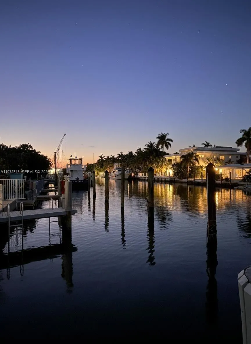 3 bedroom 2 bath for sale at 76 Isle Of Venice Dr # H, Fort Lauderdale FL 33301