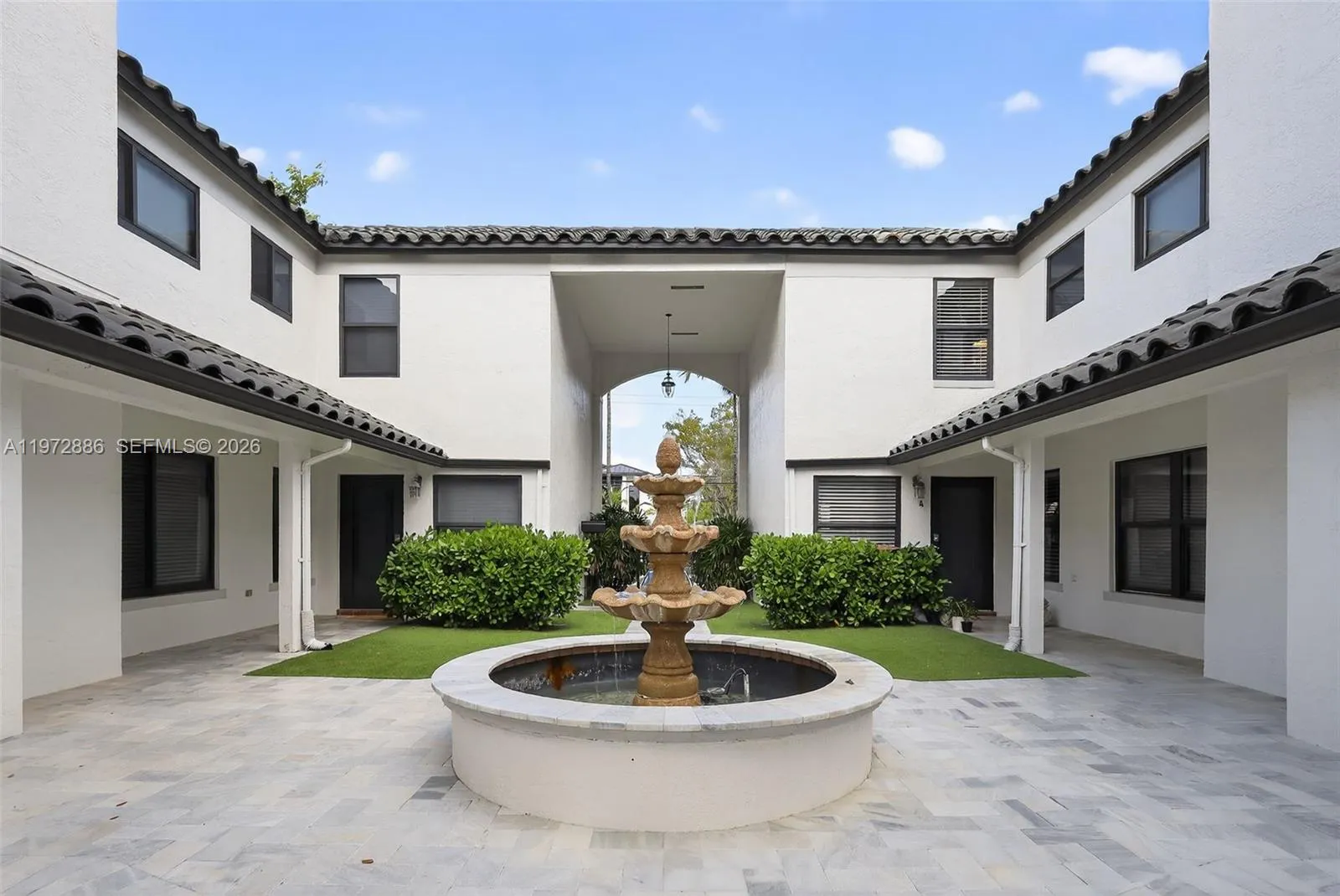 2 bedroom 2 bath for sale at 1524 SE 12th St # 6, Fort Lauderdale FL 33316