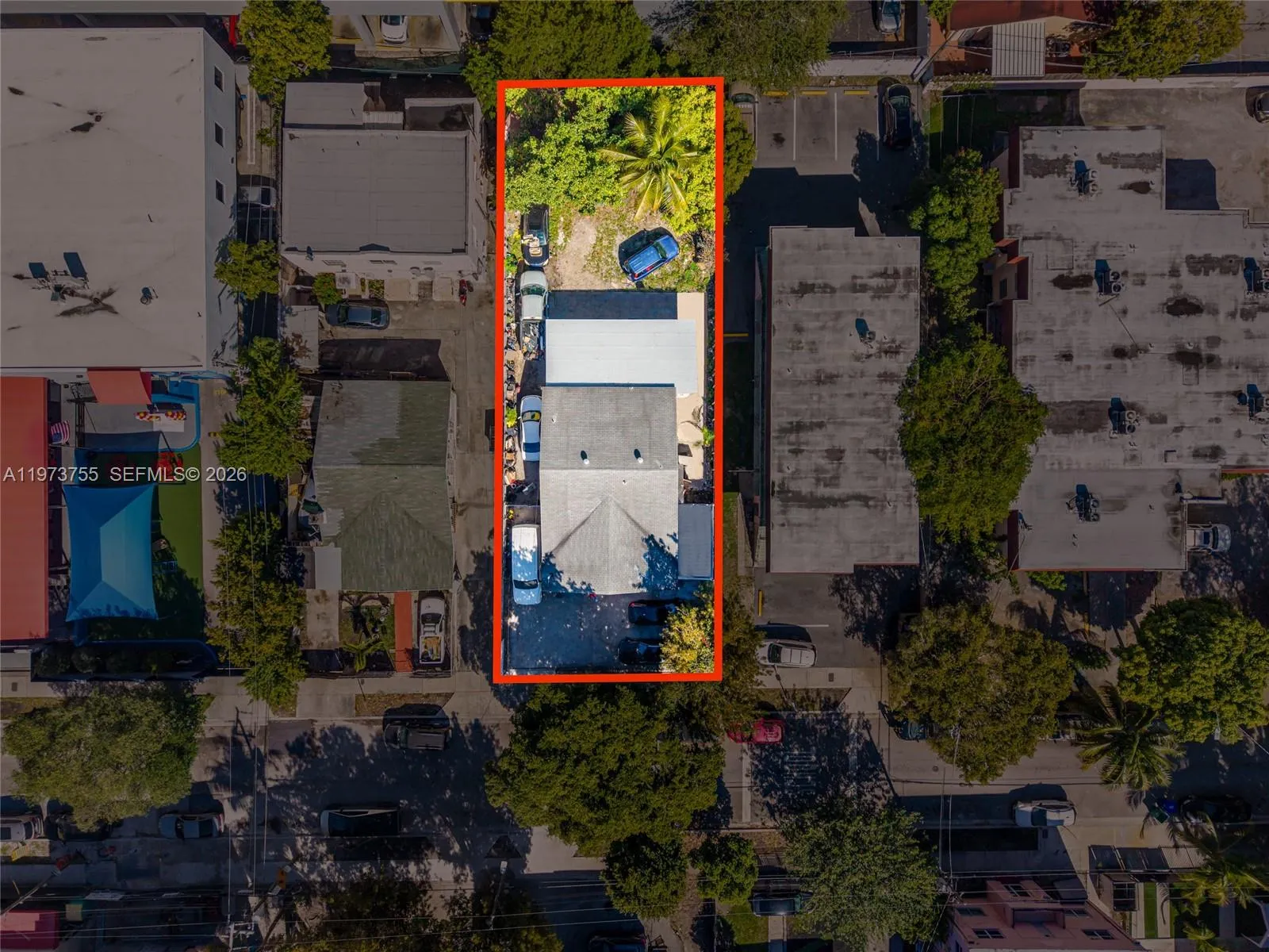 1143 NW 6th St, Miami FL 33136