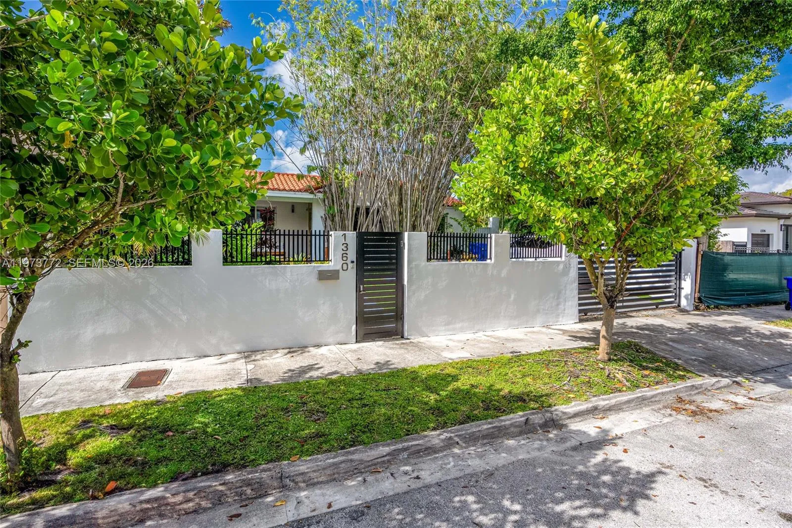 1360 SW 16th St, Miami FL 33145