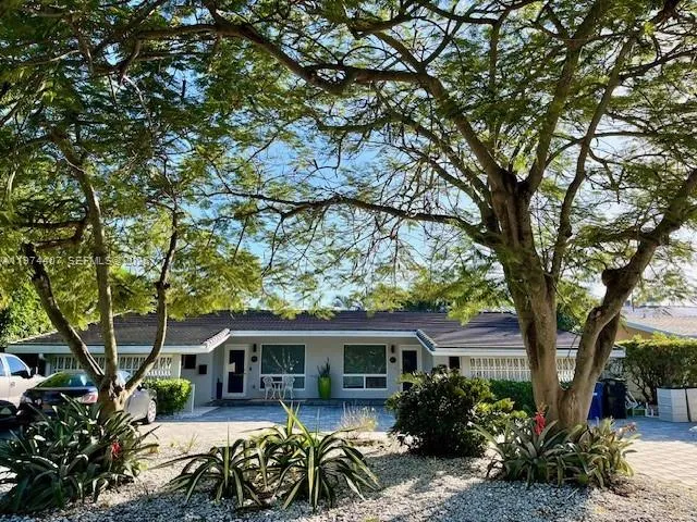 for sale at 5650-5652 NE 17 TERRACE, NE 17th Ter, Fort Lauderdale FL 33334