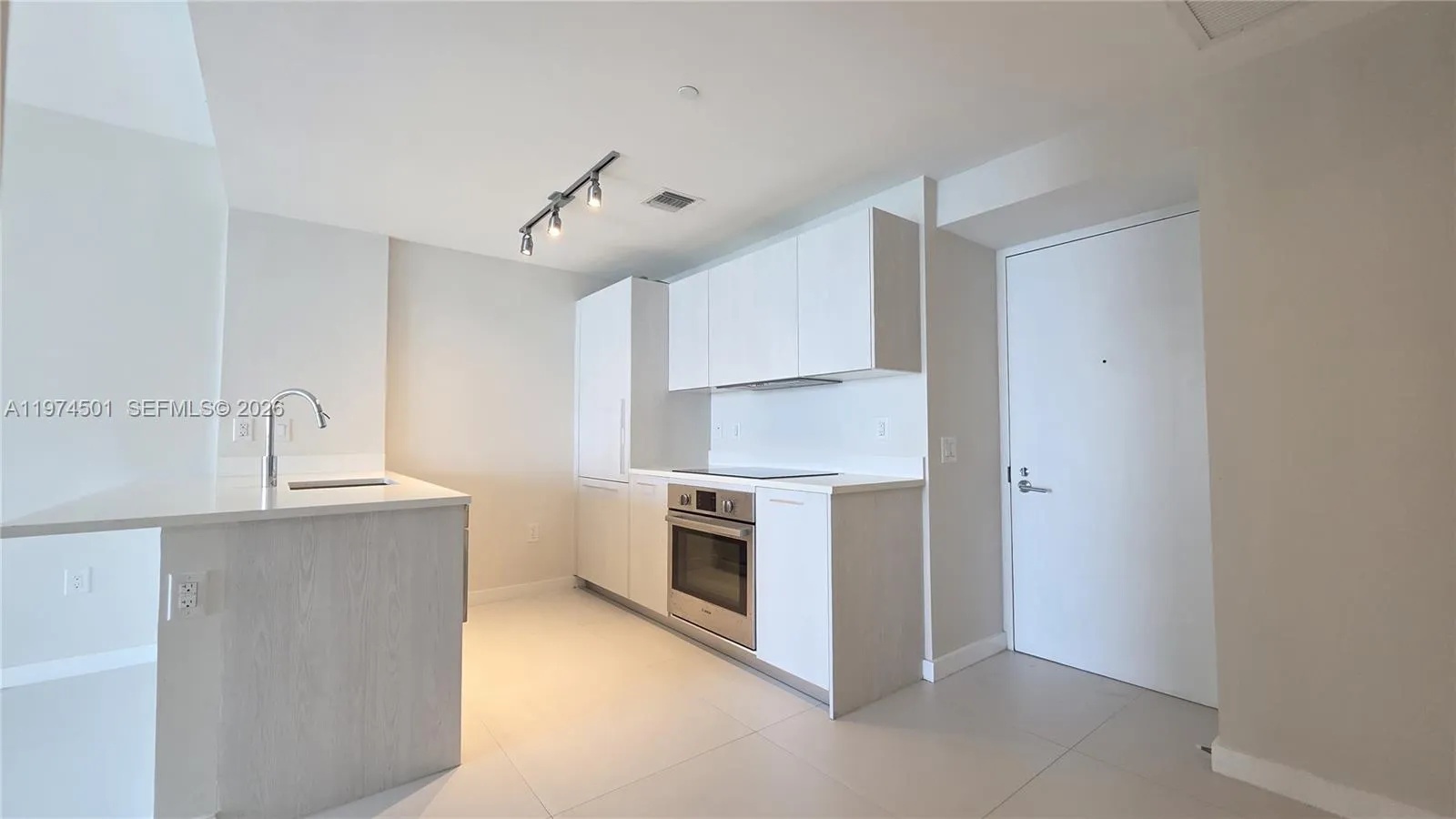 501 NE 31st St # 2404, Miami FL 33137