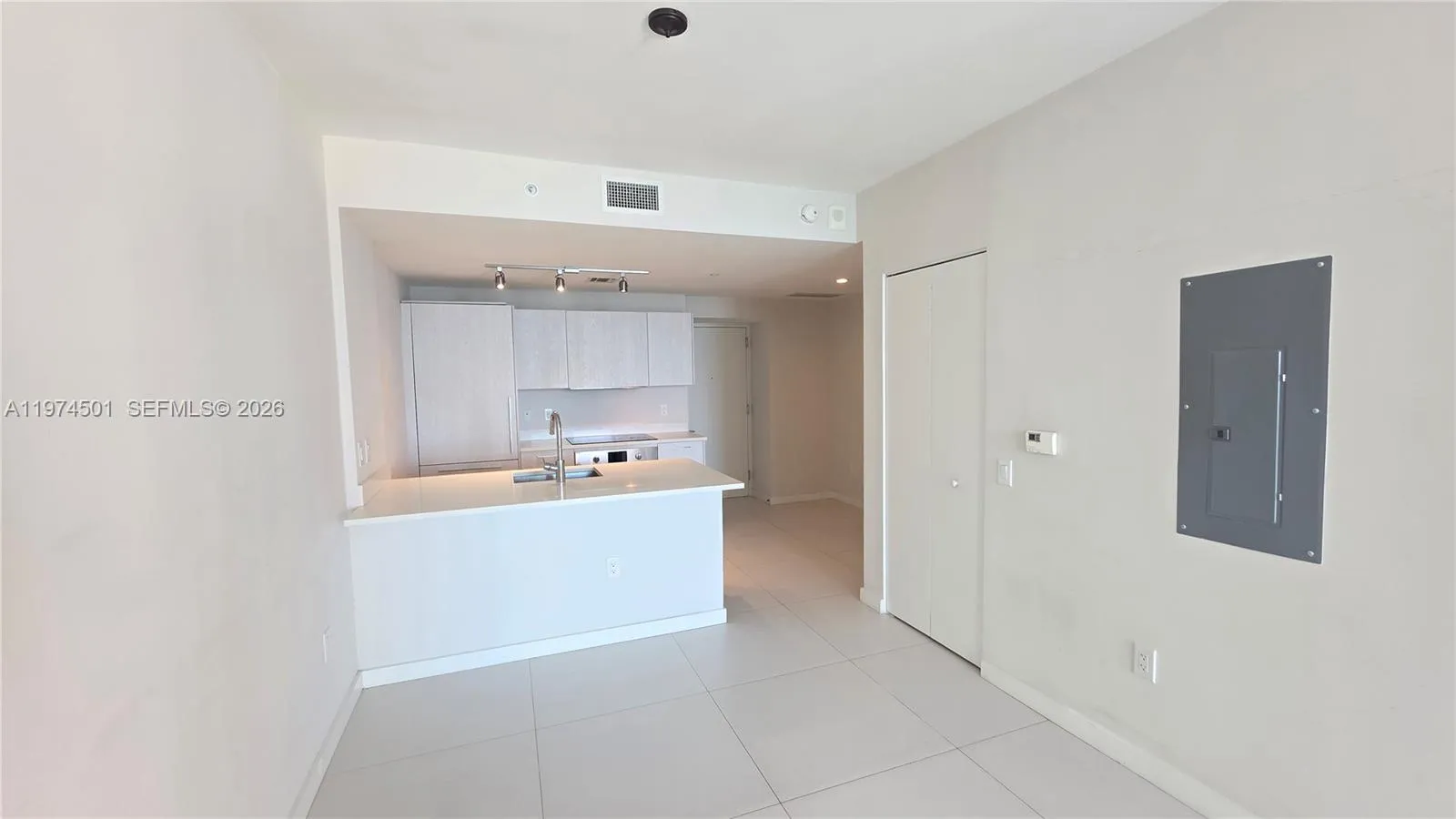 501 NE 31st St # 2404, Miami FL 33137