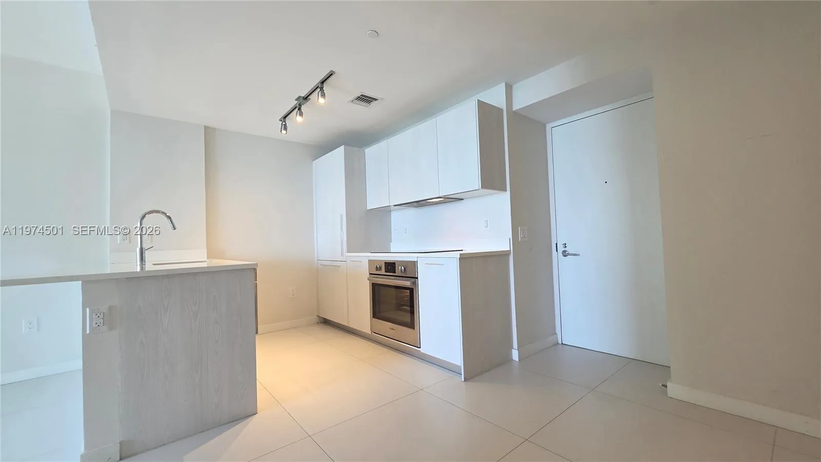 501 NE 31st St # 2404, Miami FL 33137