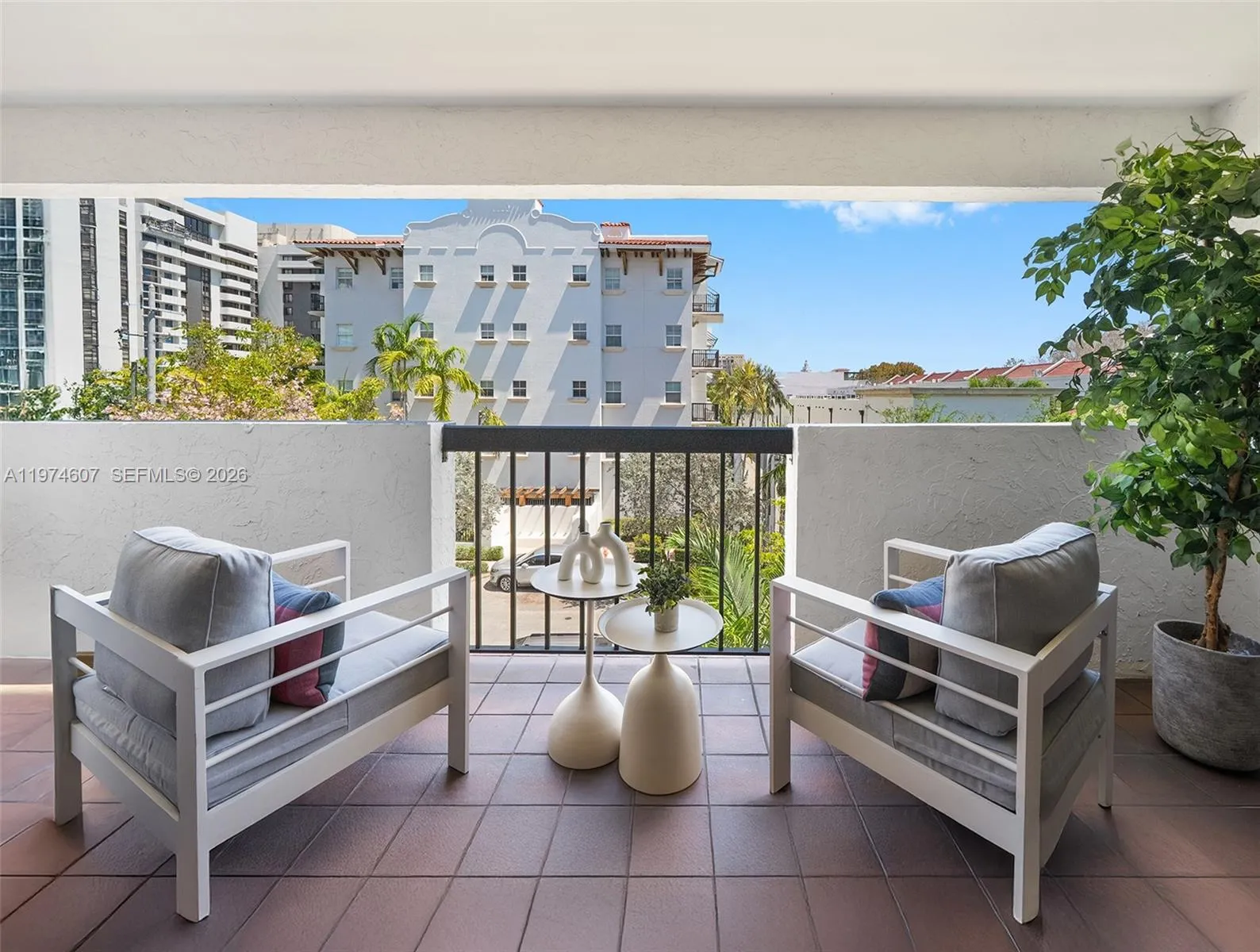 2600 Cardena St, Coral Gables FL 33134