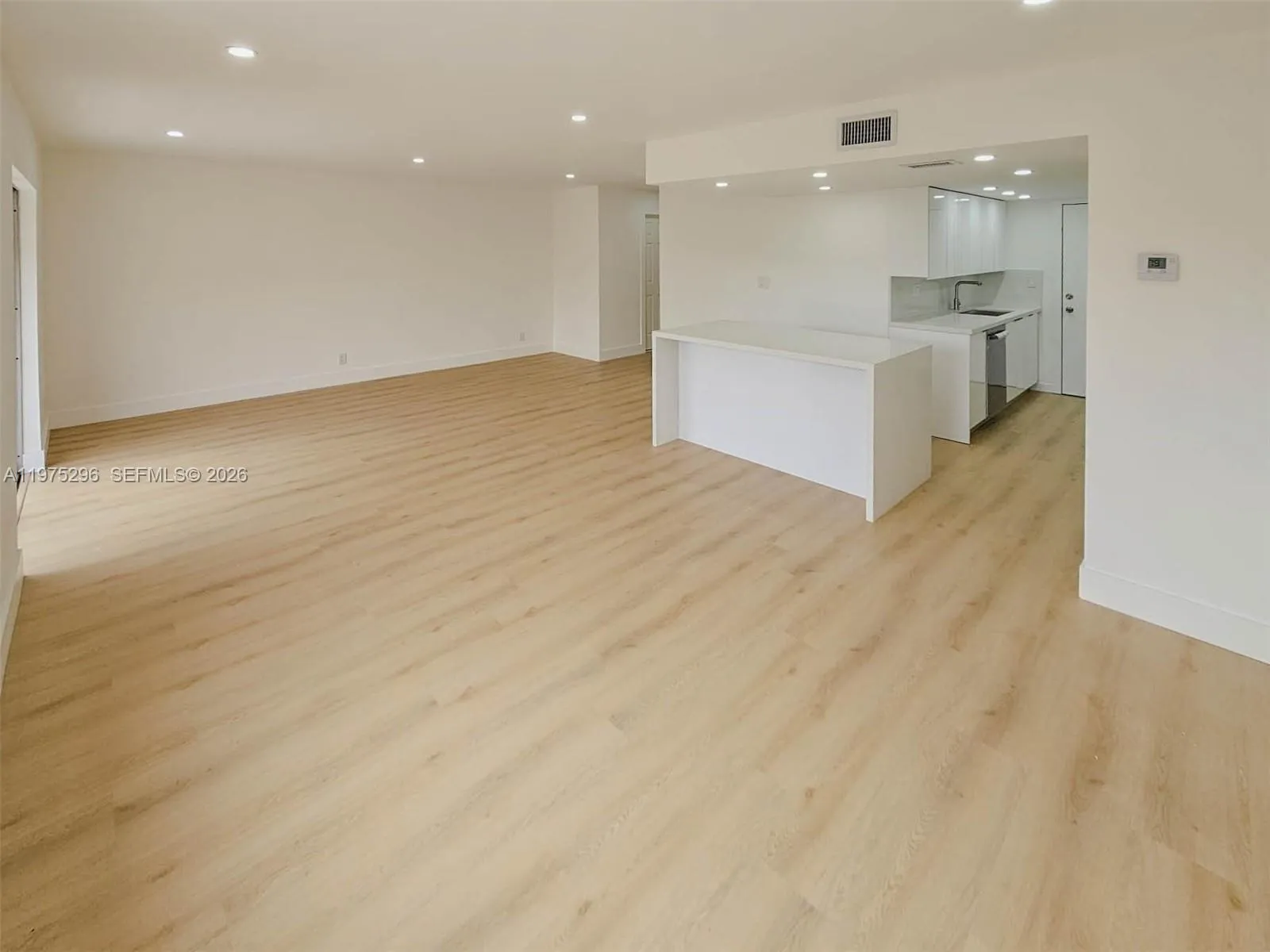 17911 NW 68th Ave # O208, Hialeah FL 33015