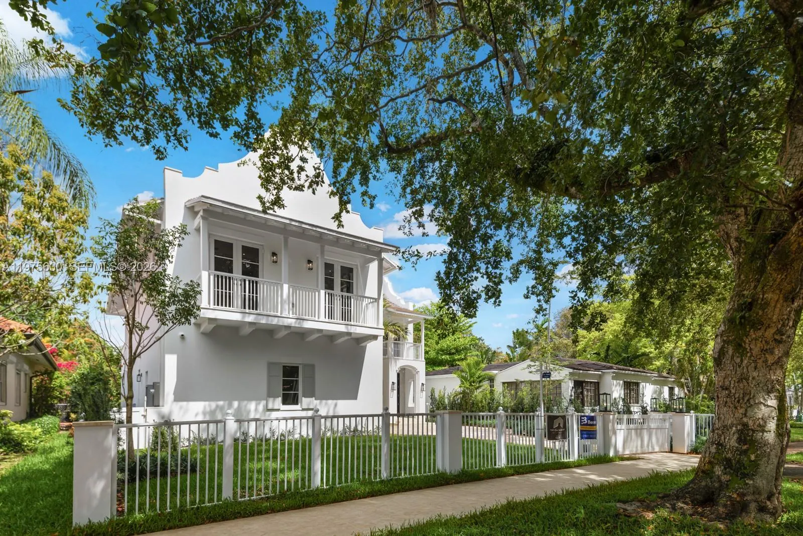 5 bedroom 5 bath for sale at 505 Zamora Ave, Coral Gables FL 33134