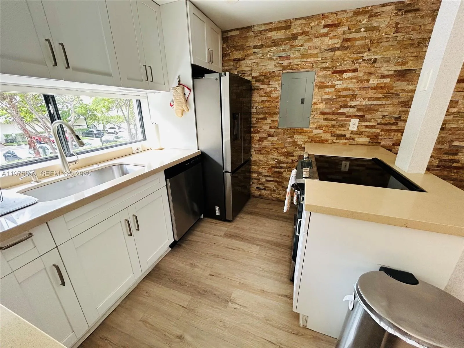 17021 N Bay Rd # 219, Sunny Isles Beach FL 33160