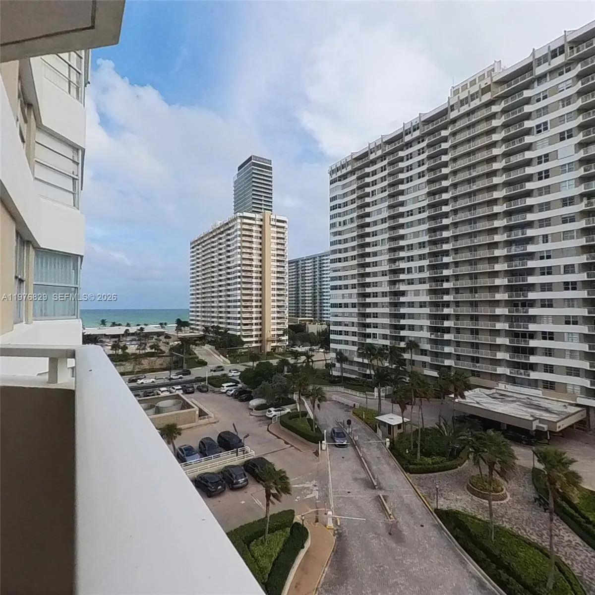 1965 S Ocean Dr # 7E, Hallandale Beach FL 33009
