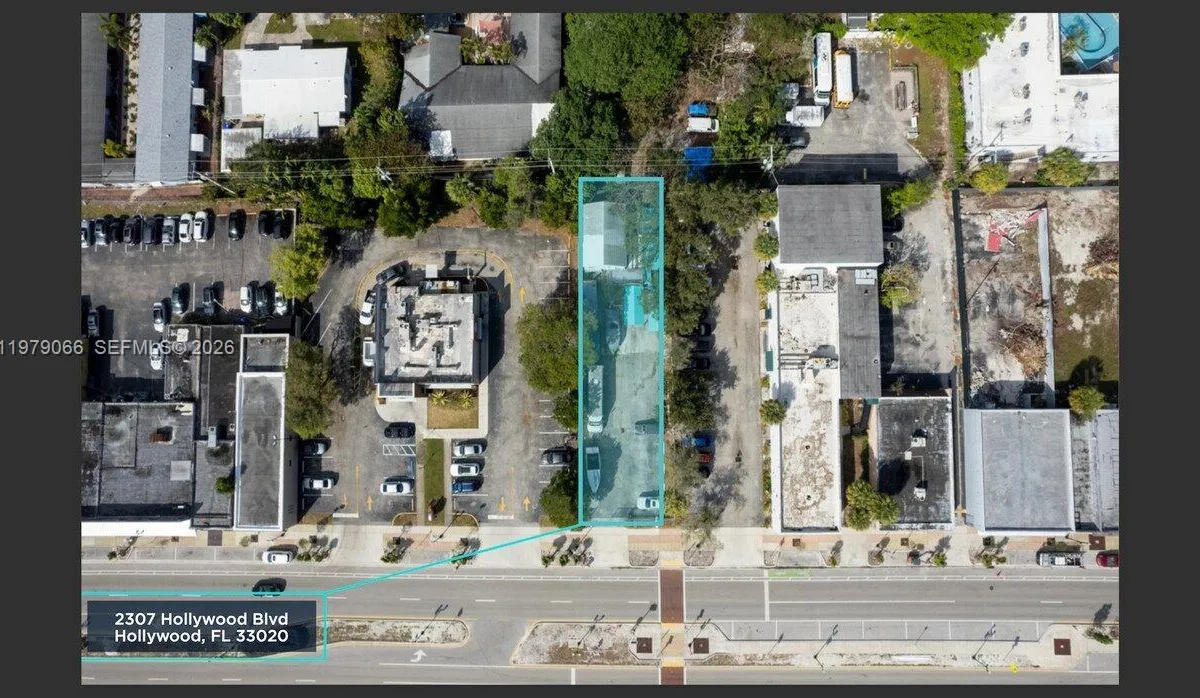2307 Hollywood Blvd, Hollywood FL 33020