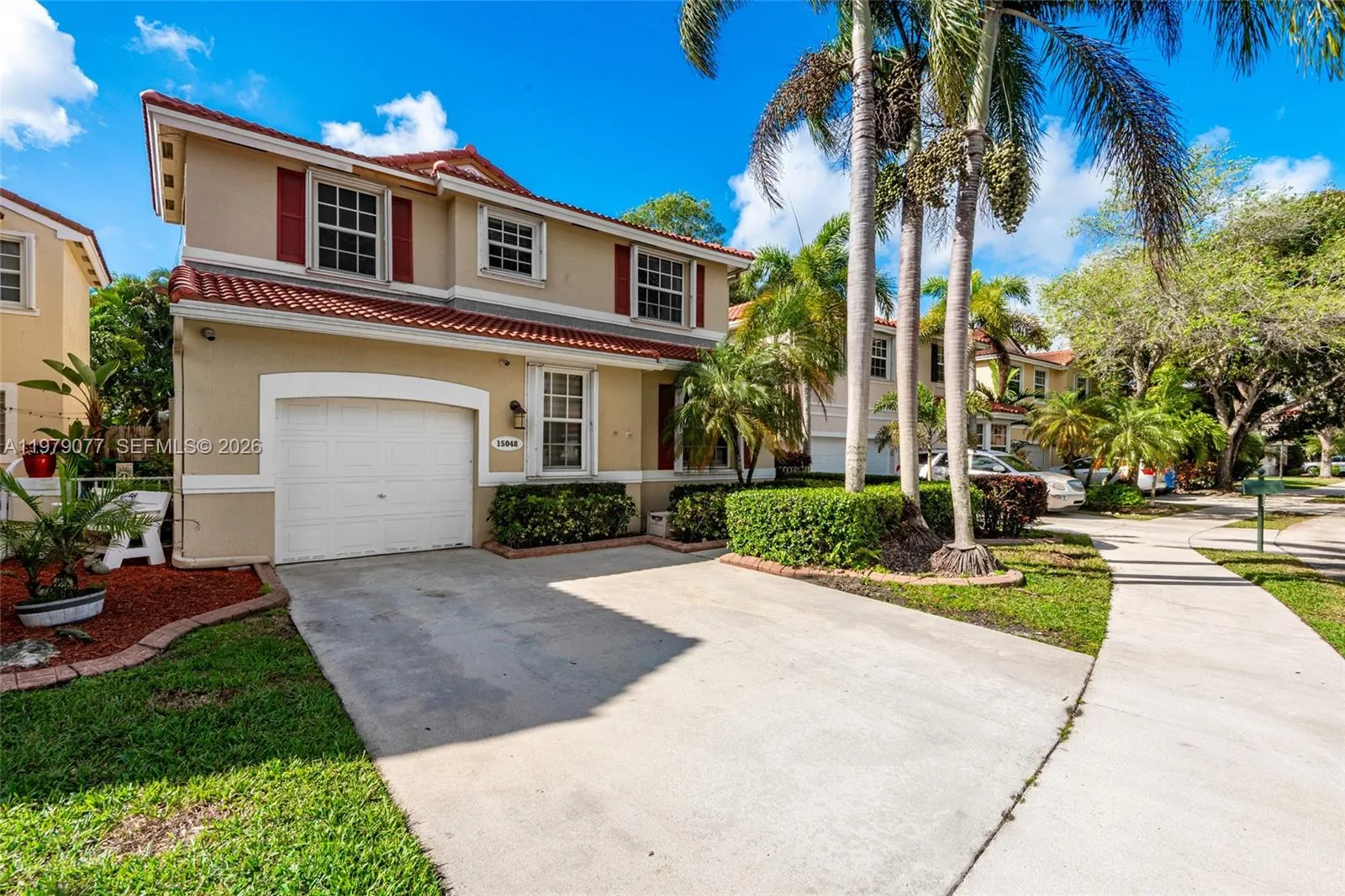 4 bedroom 2 bath for sale at 15048 SW 51st St, Davie FL 33331