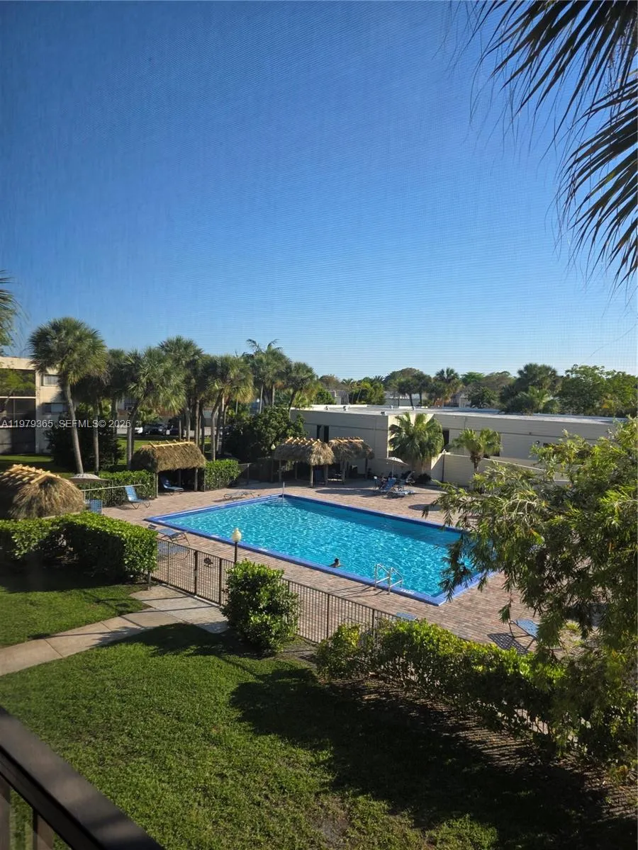 2 bedroom 2 bath for sale at 8015 SW 107th Ave # 313, Miami FL 33173