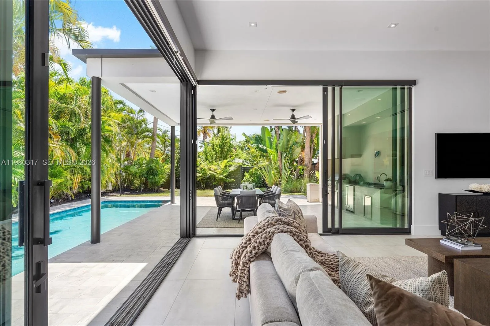 5 bedroom 5 bath for sale at 2500 Middle River Dr, Fort Lauderdale FL 33305