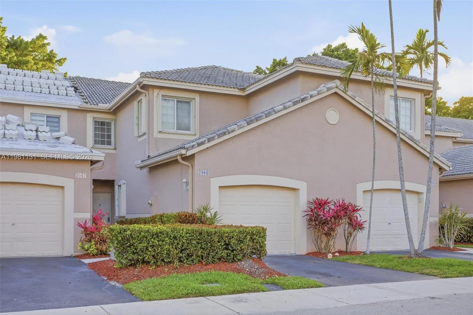 3 bedroom 2 bath for sale at 2066 Madeira Dr # 2066, Weston FL 33327