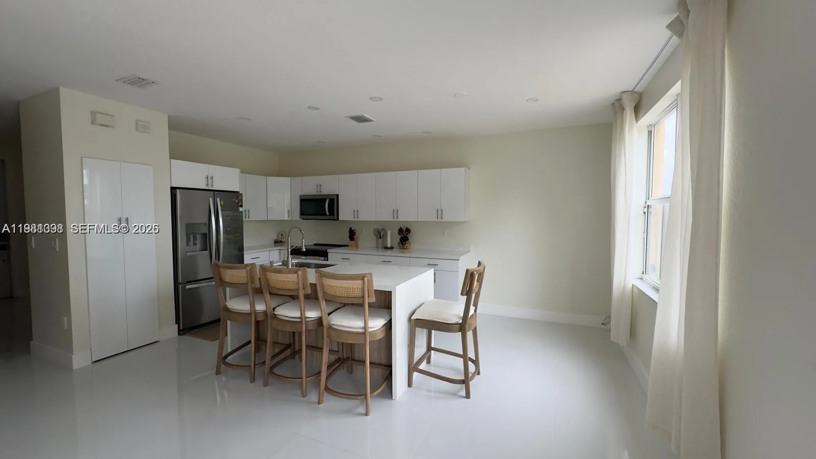 949 NE 42nd Ave, Homestead FL 33033