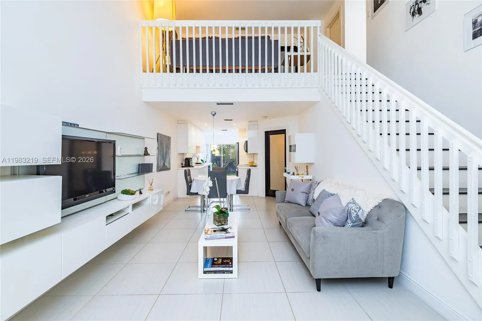 3 bedroom 2 bath for sale at 370 SE 2nd Ave # G3, Deerfield Beach FL 33441