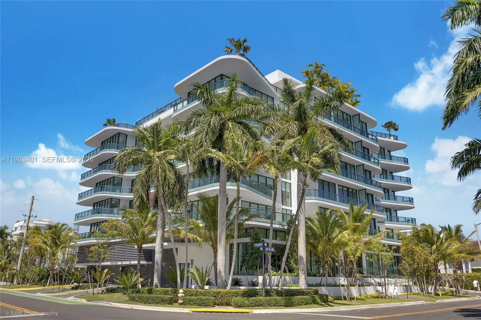 2 bedroom 2 bath for sale at 9901 W Bay Harbor Drive # 506, Miami FL 33154