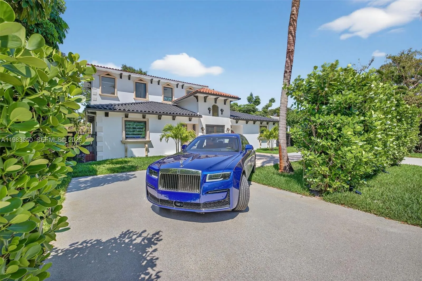 941 NE 119th St, Biscayne Park FL 33161