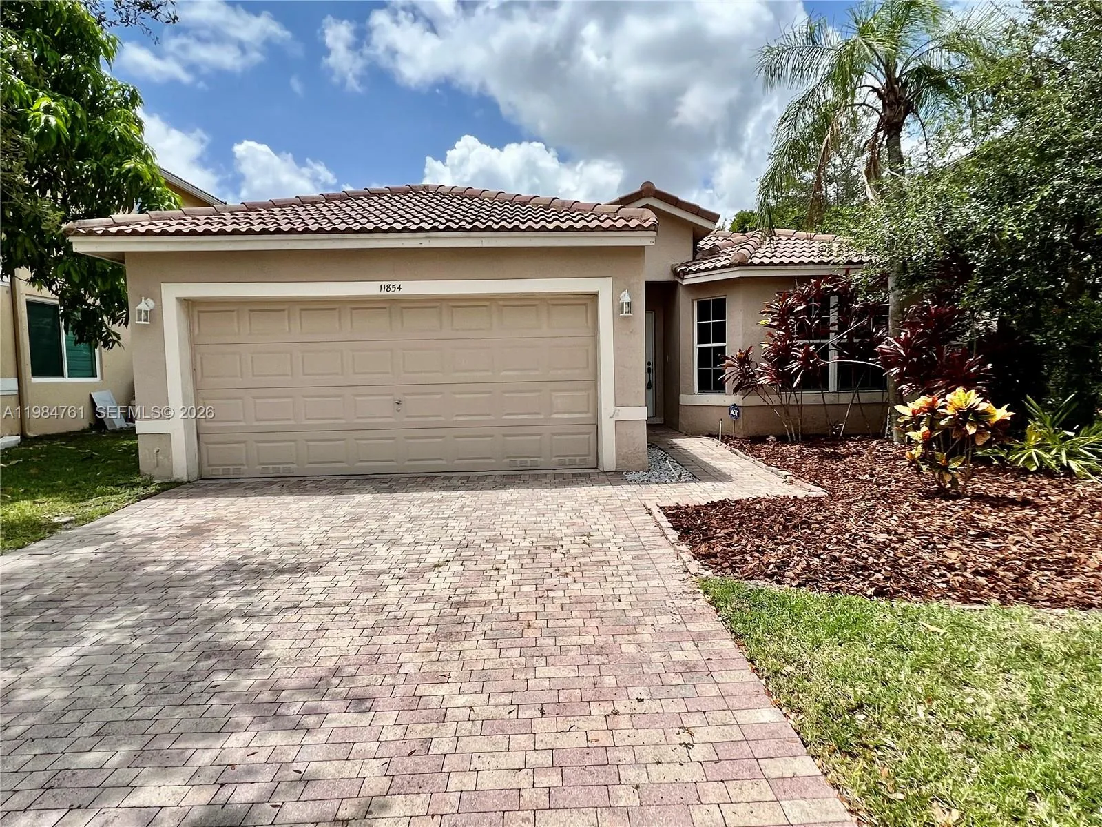11854 SW 8th St # 0, Pembroke Pines FL 33025