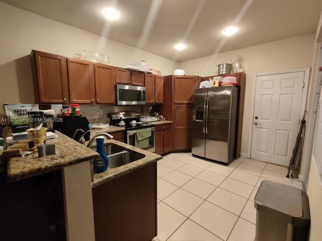 9500 SW 171st Ave, Miami FL 33196