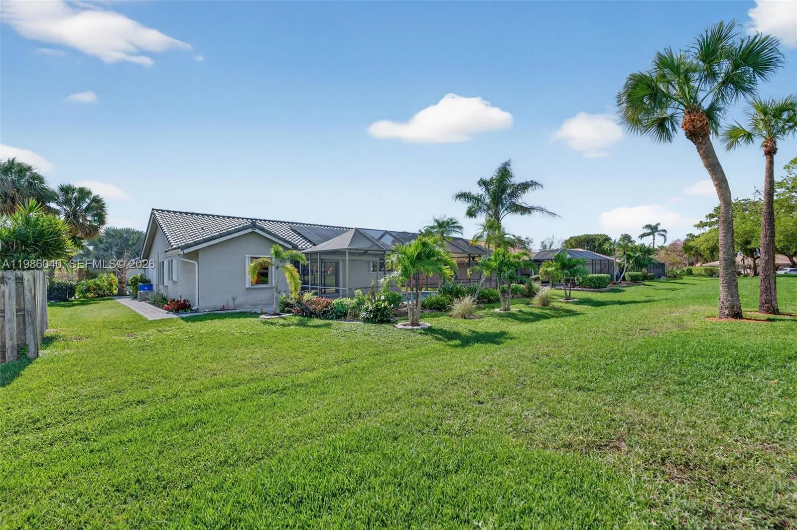 3 bedroom 2 bath for sale at 1905 NW 77th Ter, Margate FL 33063