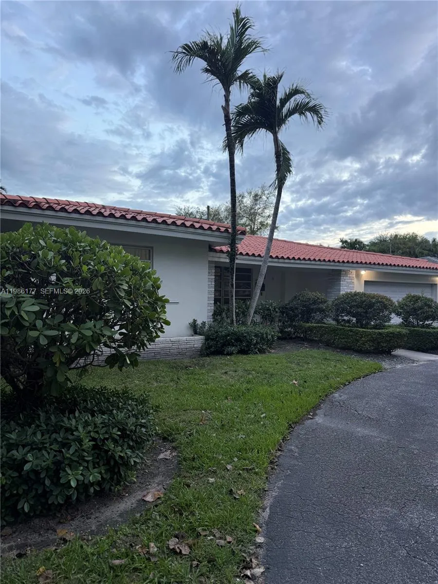 3 bedroom 2 bath for sale at 1208 Bird Rd, Coral Gables FL 33146