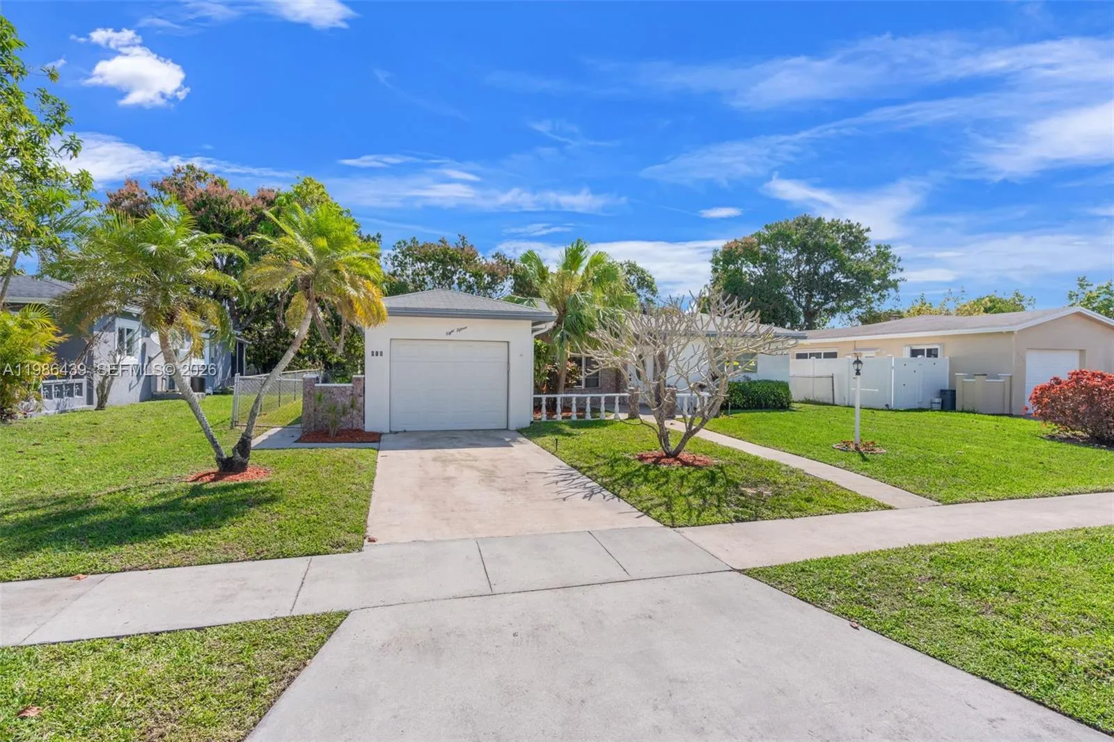 2 bedroom 2 bath for sale at 815 SW 50th Ter, Margate FL 33068