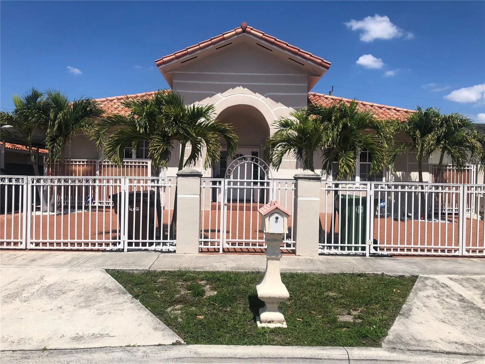 4 bedroom 3 bath for sale at 661 NE 4th Pl, Hialeah FL 33010