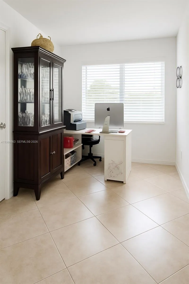 8312 NW 59th St, Tamarac FL 33321