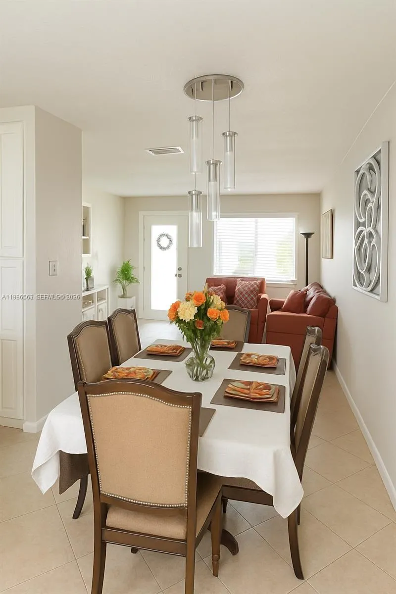 8312 NW 59th St, Tamarac FL 33321