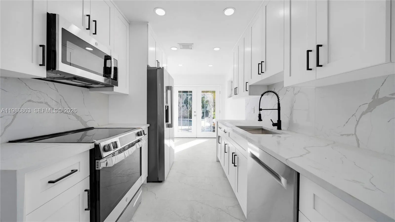 8850 NE 4th Ave, El Portal FL 33138