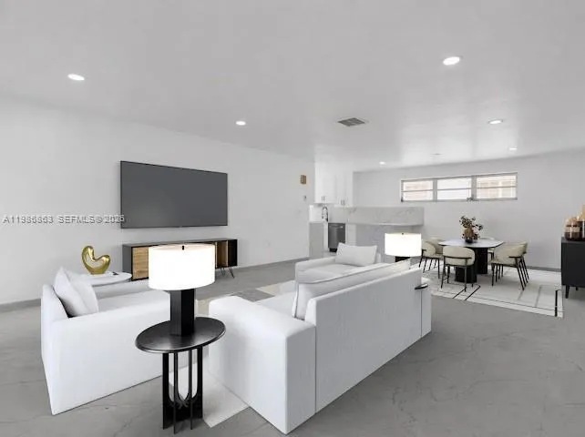 8850 NE 4th Ave, El Portal FL 33138