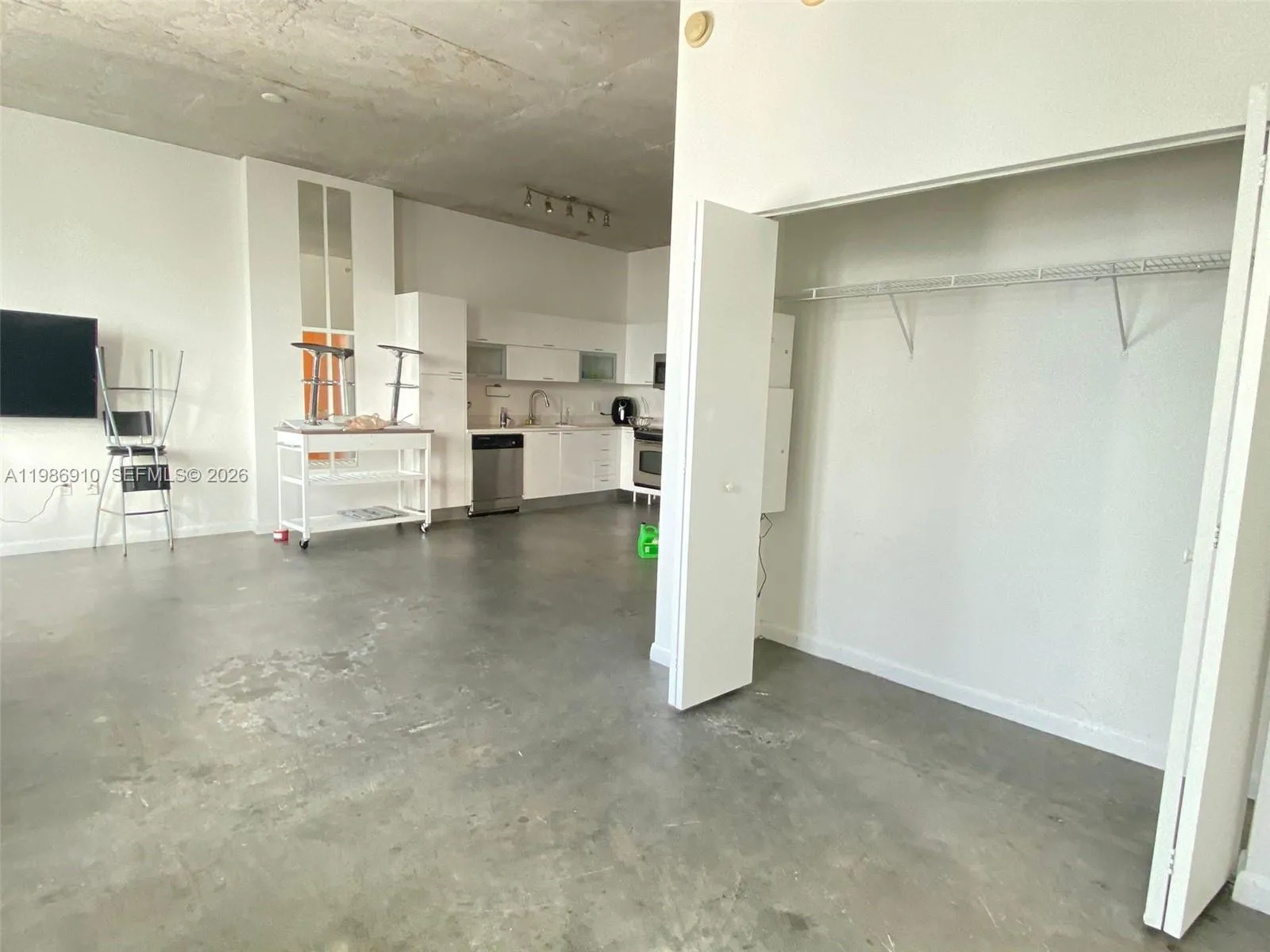 133 NE 2nd Ave # 3407, Miami FL 33132