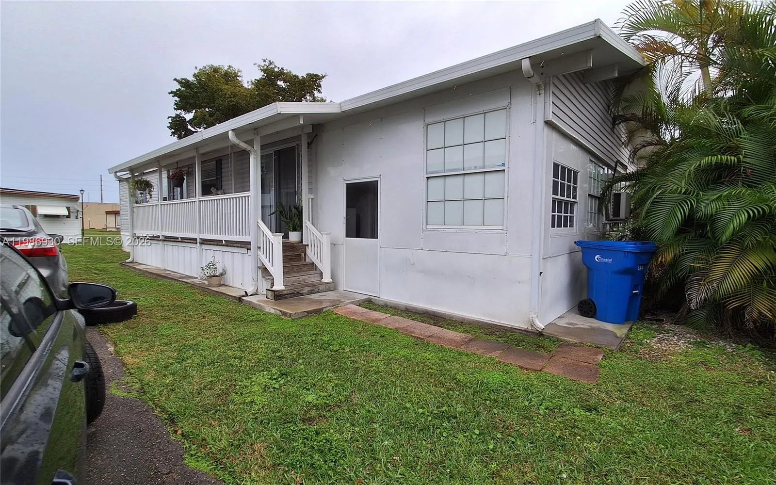 3 bedroom 2 bath for sale at 3240 SW 50  Ter, Davie FL 33314