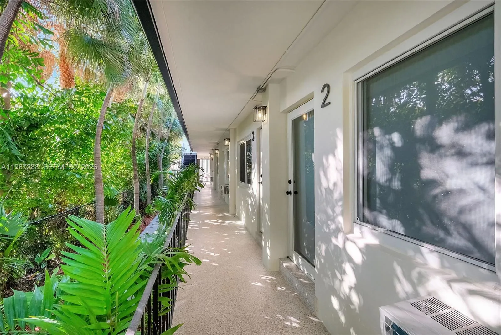 428 Collins Ave # 7, Miami Beach FL 33139
