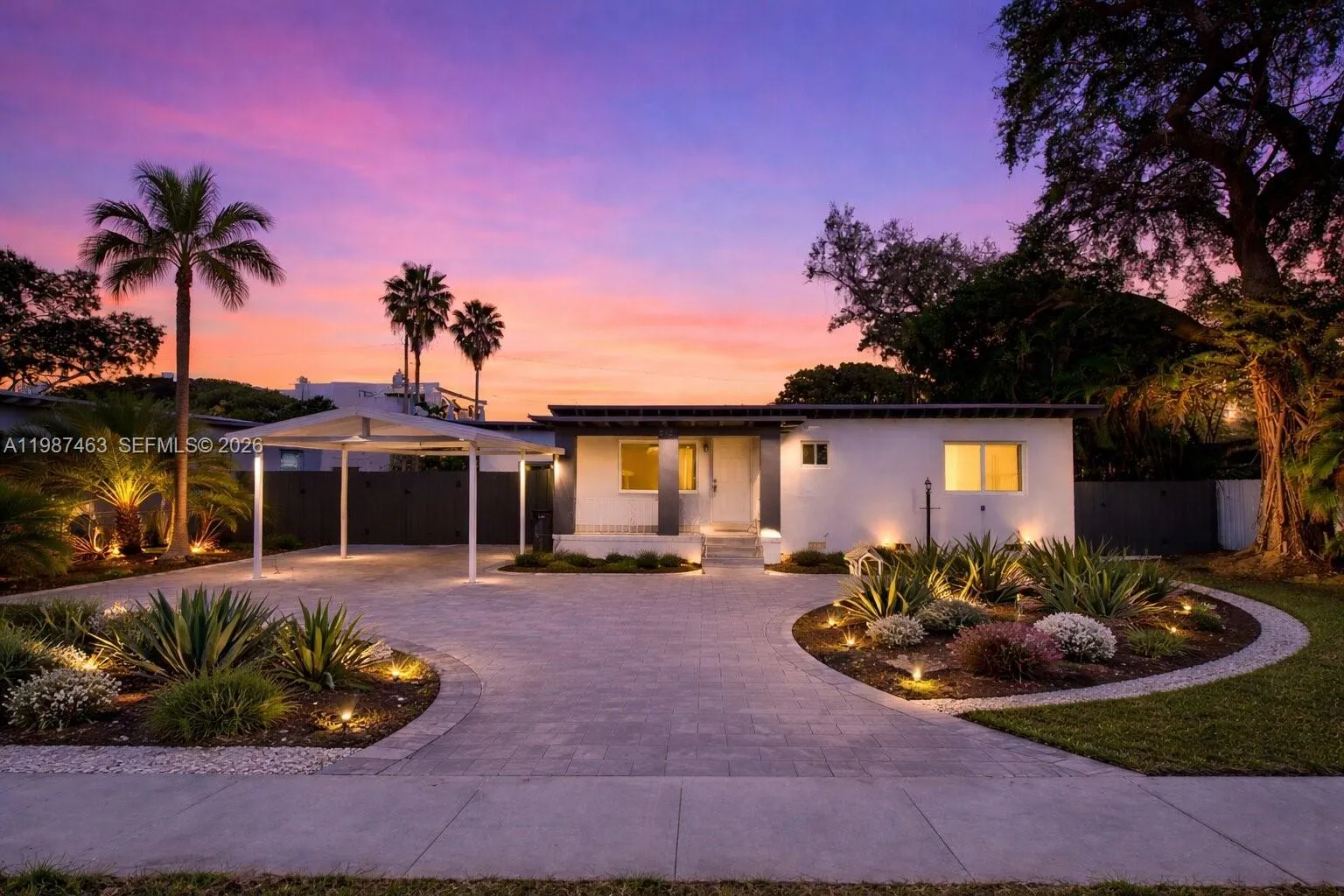 6 bedroom 6 bath for sale at 5731 SW 62nd Ter, Miami FL 33143