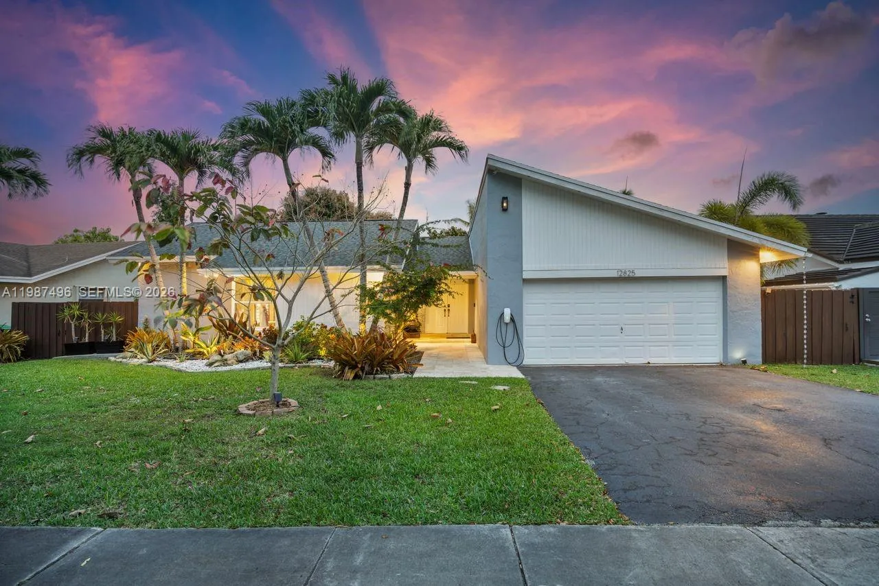 3 bedroom 2 bath for sale at 12825 SW 116th St, Miami FL 33186