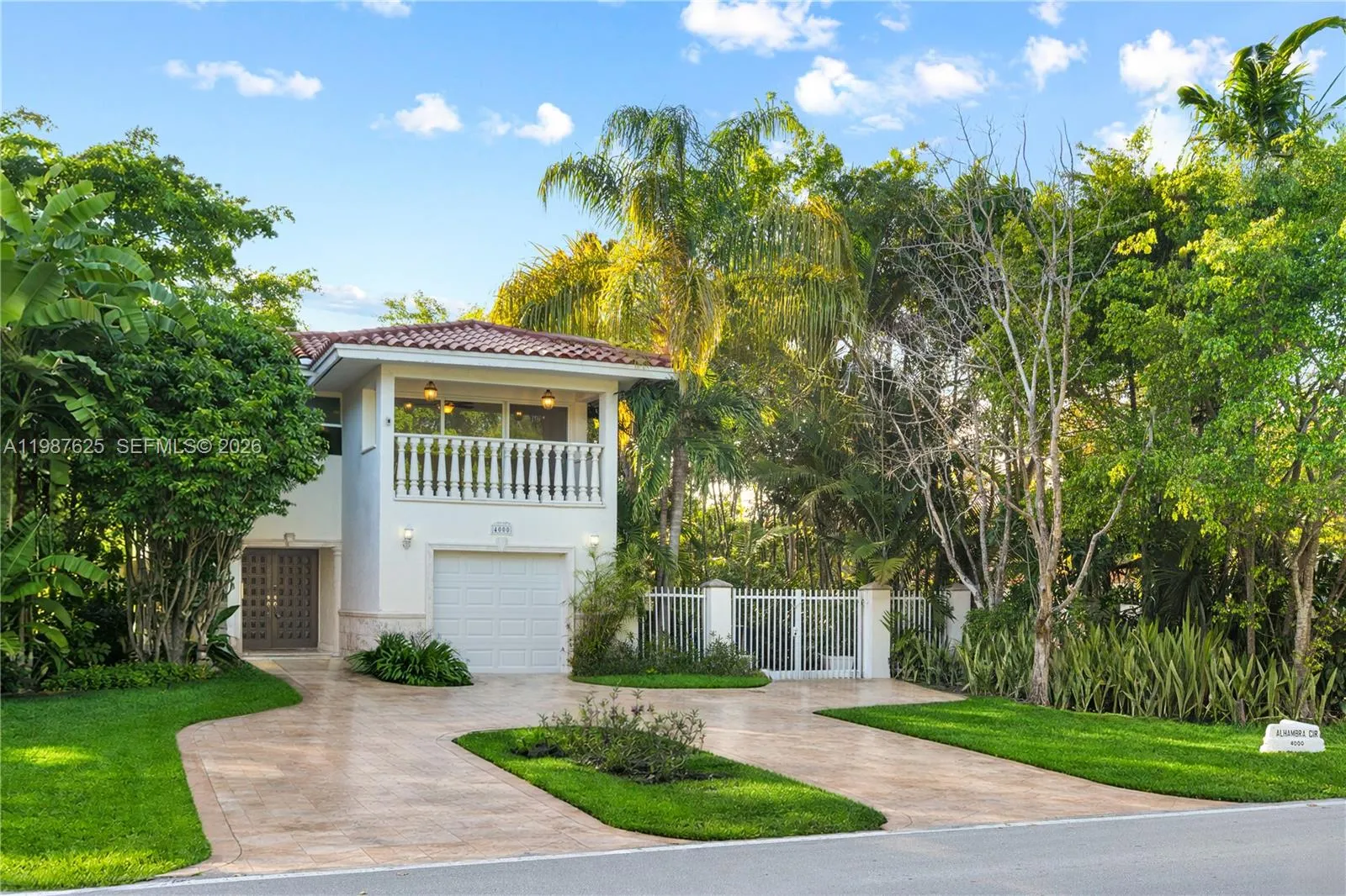 4000 Alhambra Cir, Coral Gables FL 33146