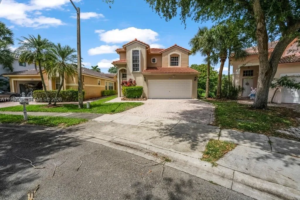 1282 NW 171st Ter, Pembroke Pines FL 33028