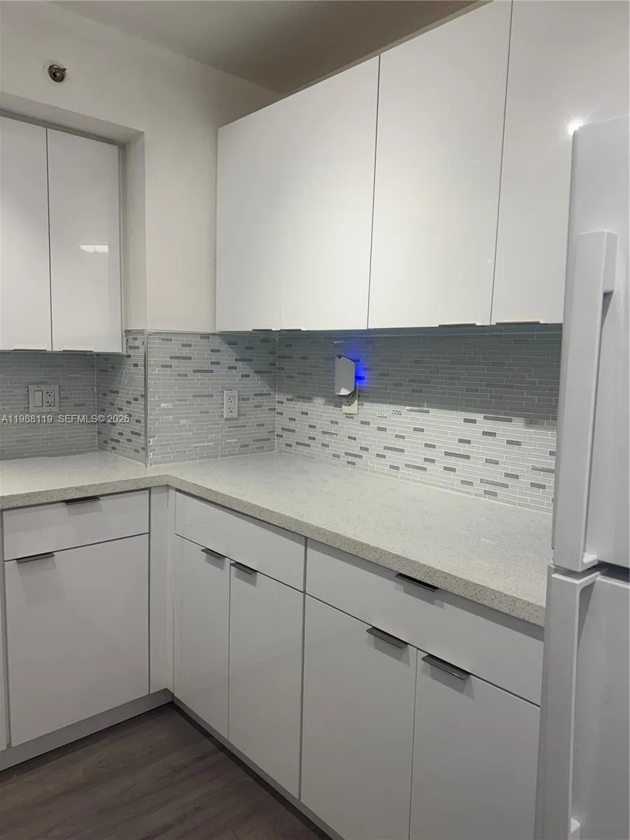 2120 W Flagler St # 203, Miami FL 33135