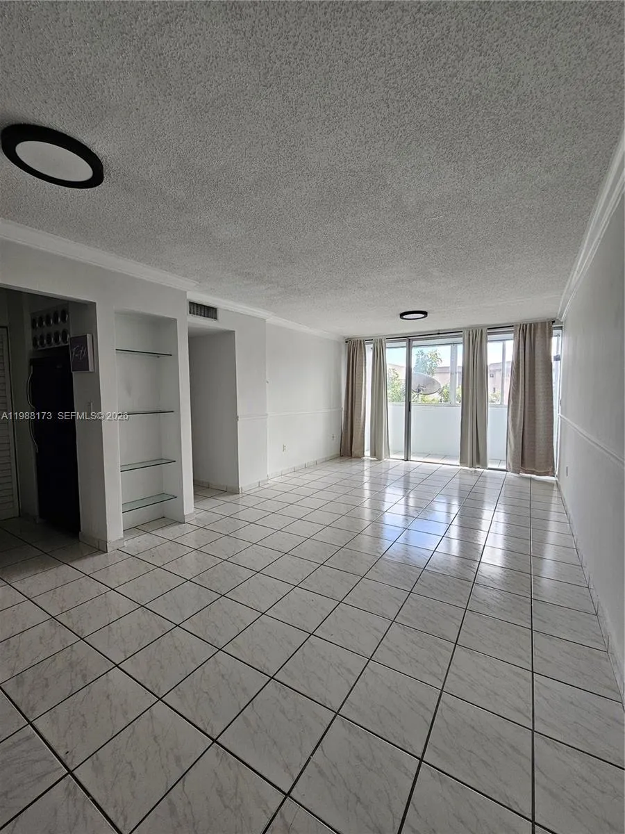 2 bedroom 2 bath for sale at 840 NW 87th Ave # 406, Miami FL 33172