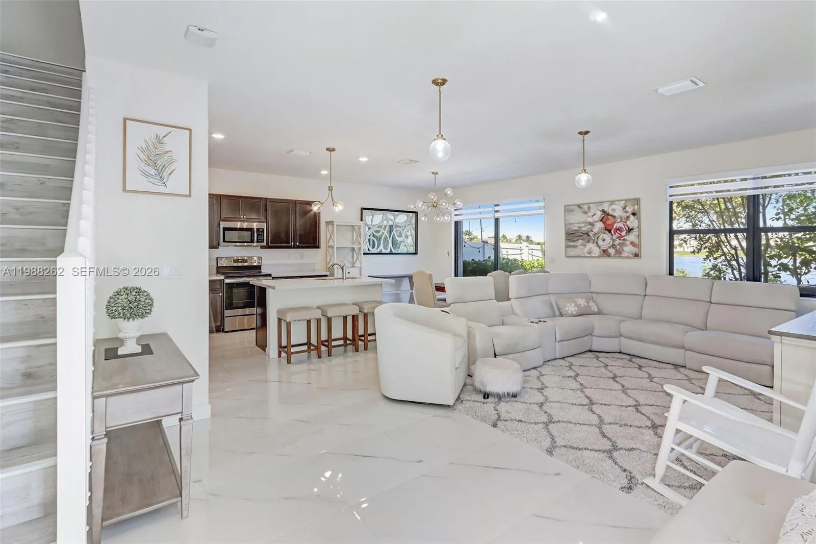 3375 W 100th Ter, Hialeah FL 33018