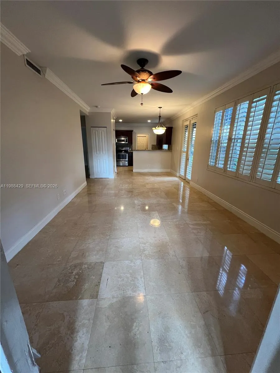 481 Menendez Ave # 9, Coral Gables FL 33146