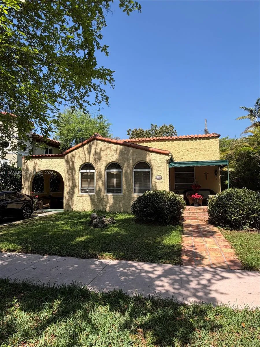 2 bedroom 1 bath for sale at 1209 Mariana Ave, Coral Gables FL 33134
