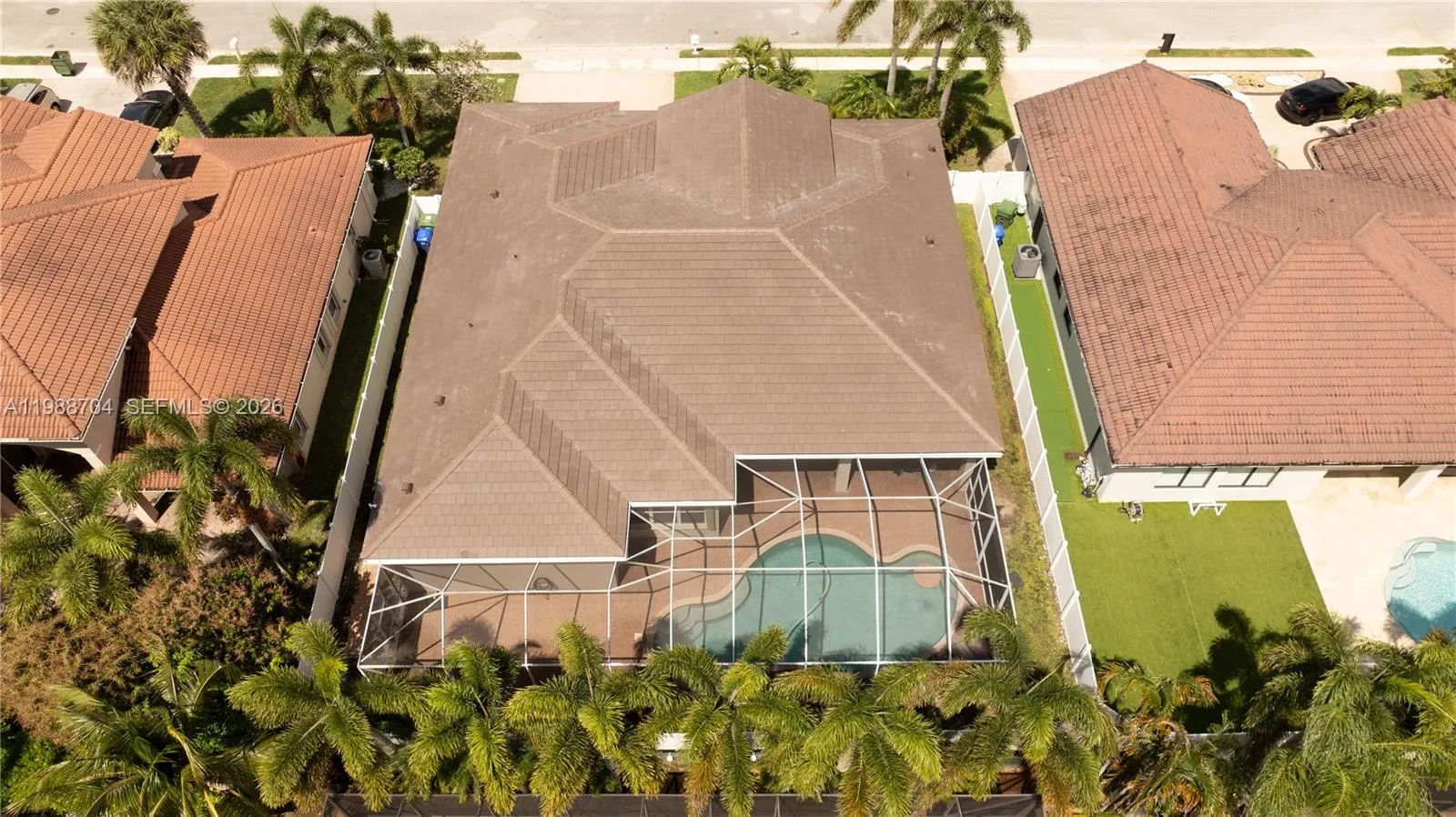 15966 SW 3rd St, Pembroke Pines FL 33027