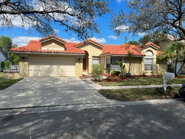 4 bedroom 2 bath for rent at 10601 NW 18th Ct # 10601, Plantation FL 33322