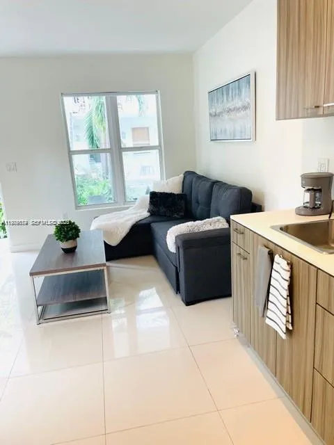 1 bedroom 1 bath for sale at 1419 West Ave # 106, Miami Beach FL 33139