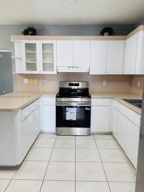 4621 SW 99th Ct, Miami FL 33165